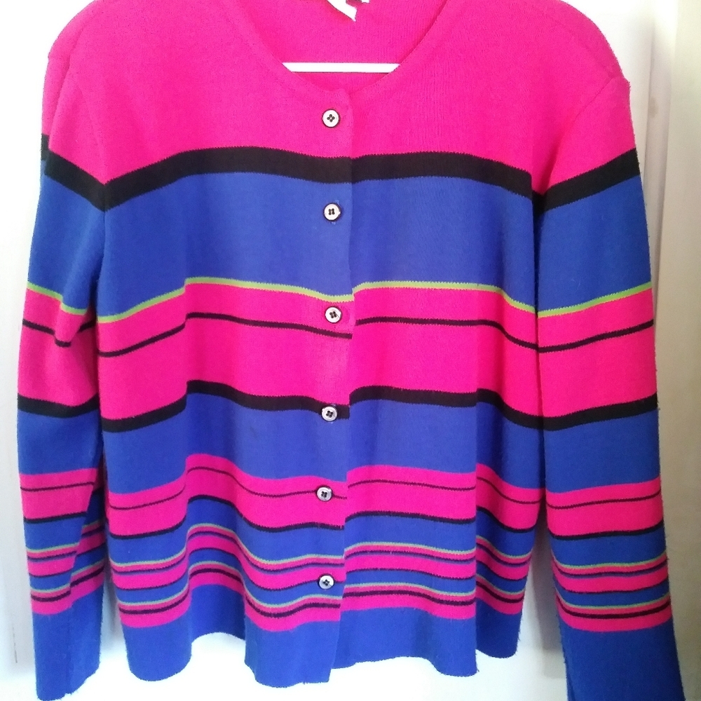 Vintage 2 piece sweater set.